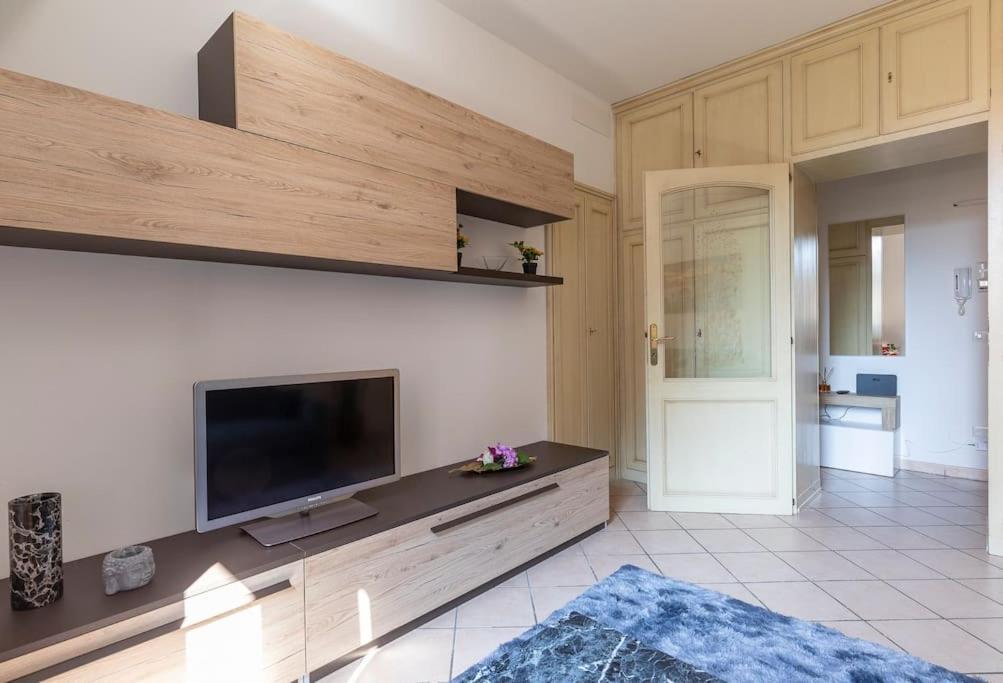 Ferienwohnung Residenza Sirtori Free Parking Verona Exterior foto