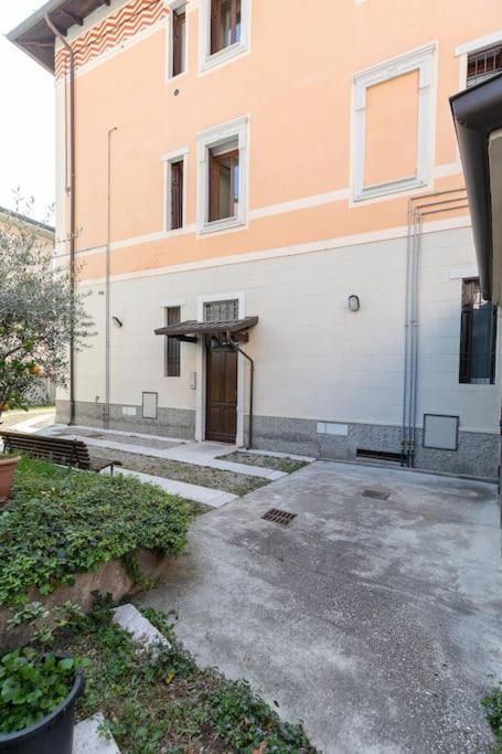 Ferienwohnung Residenza Sirtori Free Parking Verona Exterior foto